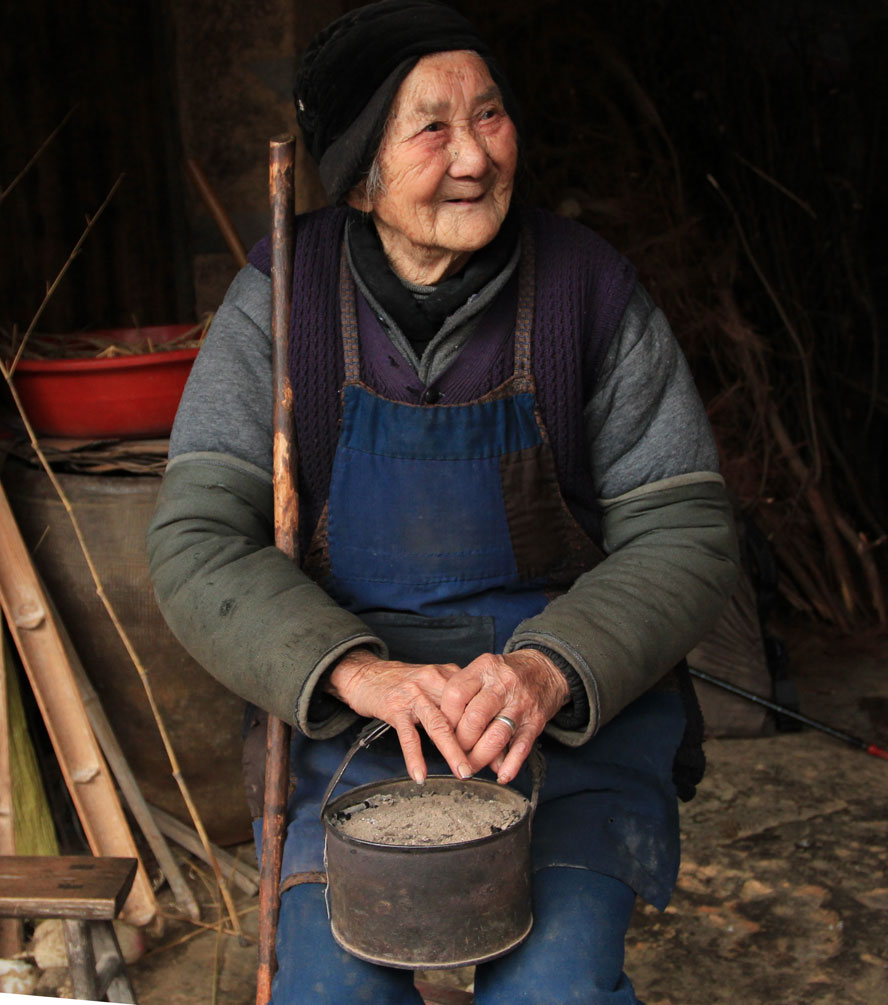 神龙'博客—拿火炉的老太婆